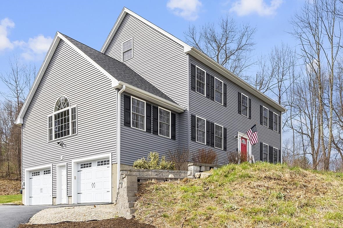 28 Marblehead Road Windham, NH 03087 - Photo 36 of 38