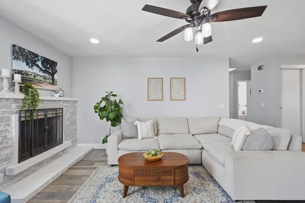 $549,000 | 8128 Canyon Oak Drive, Citrus Heights, CA 95610