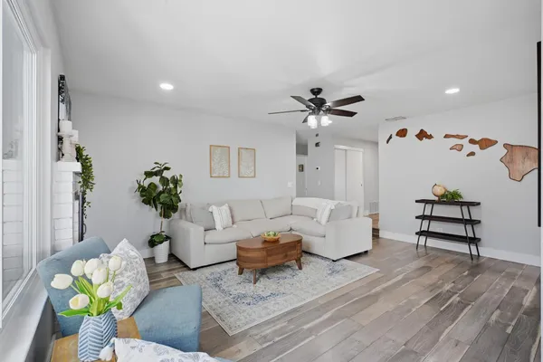 $549,000 | 8128 Canyon Oak Drive, Citrus Heights, CA 95610
