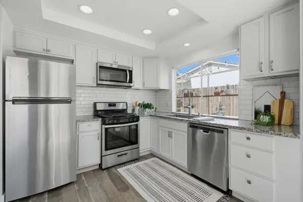$549,000 | 8128 Canyon Oak Drive, Citrus Heights, CA 95610
