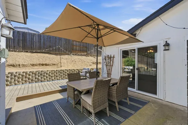 $549,000 | 8128 Canyon Oak Drive, Citrus Heights, CA 95610