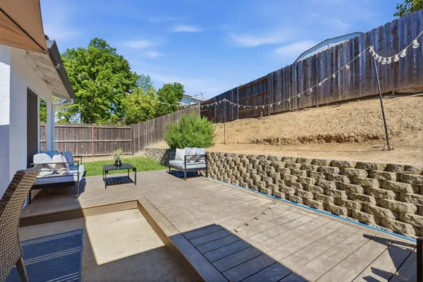 $549,000 | 8128 Canyon Oak Drive, Citrus Heights, CA 95610