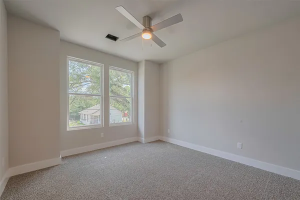 $1,995 | 7207 Force Street, Houston, TX 77020