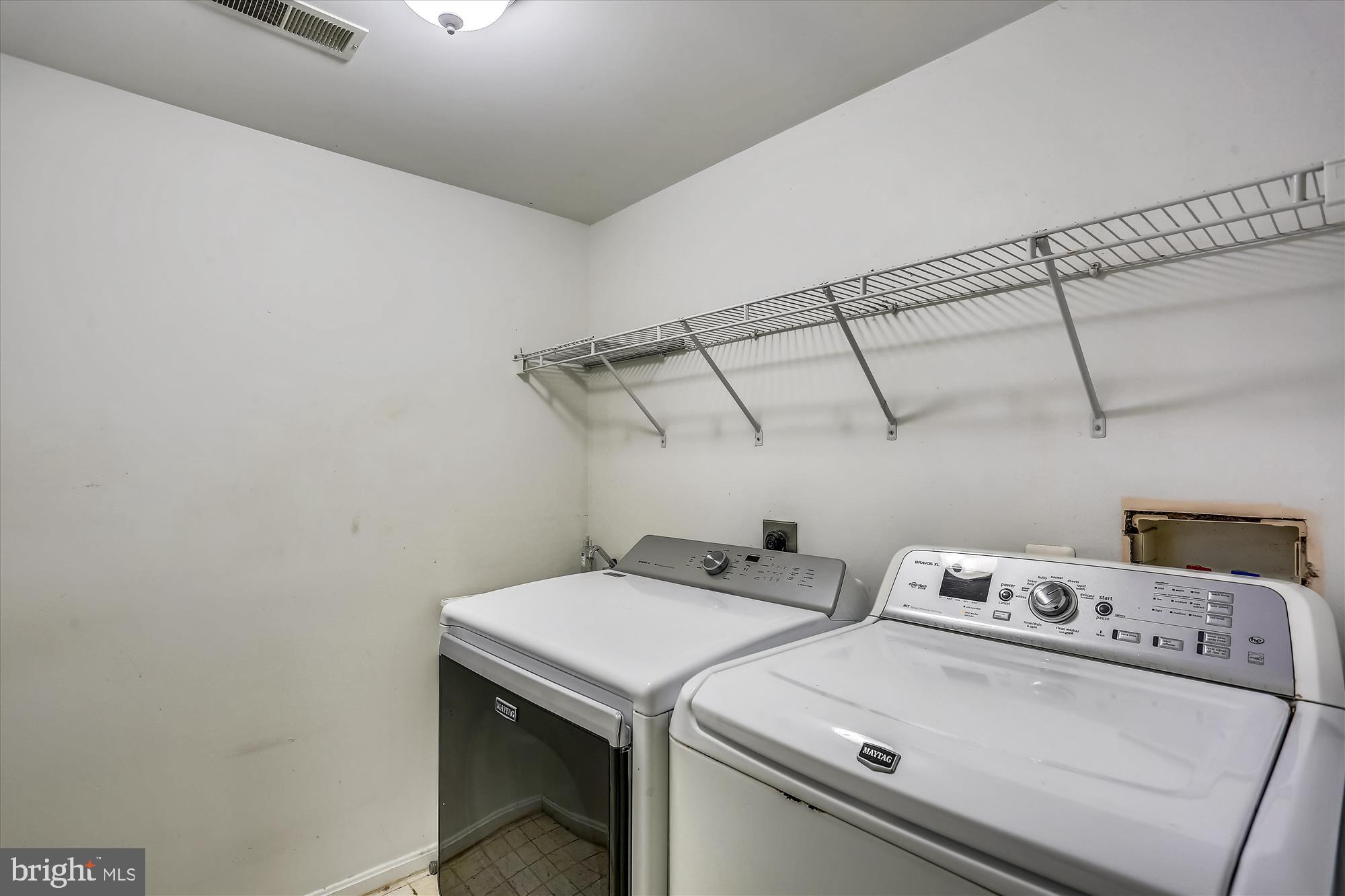 919 Hyde Road Silver Spring, MD 20902 - Photo 28 of 45 Laundry