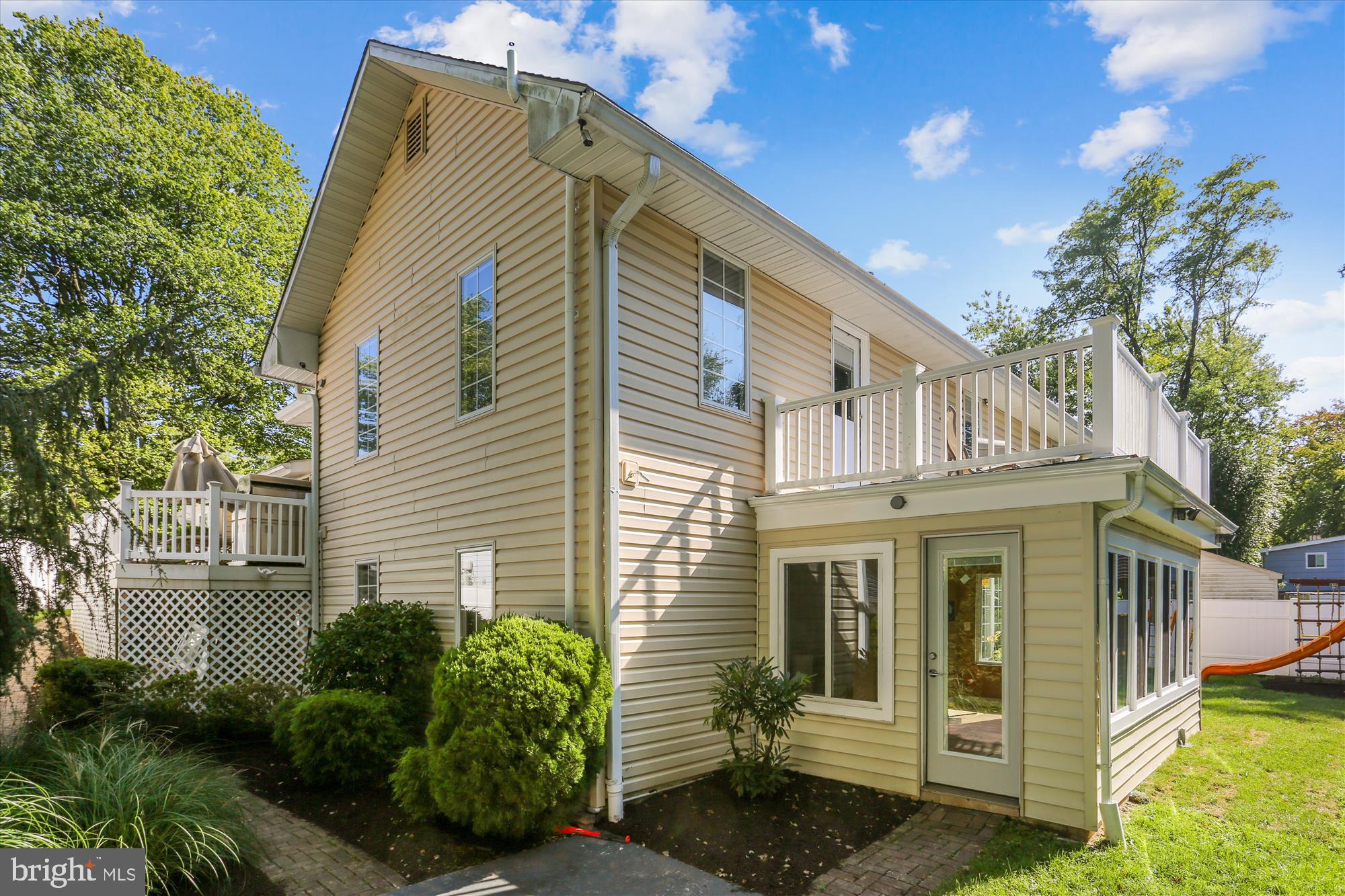 919 Hyde Road Silver Spring, MD 20902 - Photo 44 of 45 Back Elevation