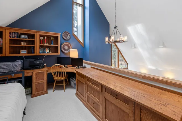 $660,000 | 9 Pond View Road, Unit 9, Winhall, VT 05340