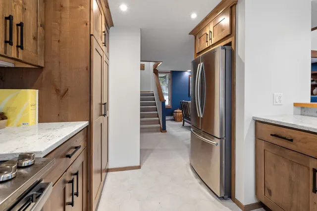 $660,000 | 9 Pond View Road, Unit 9, Winhall, VT 05340