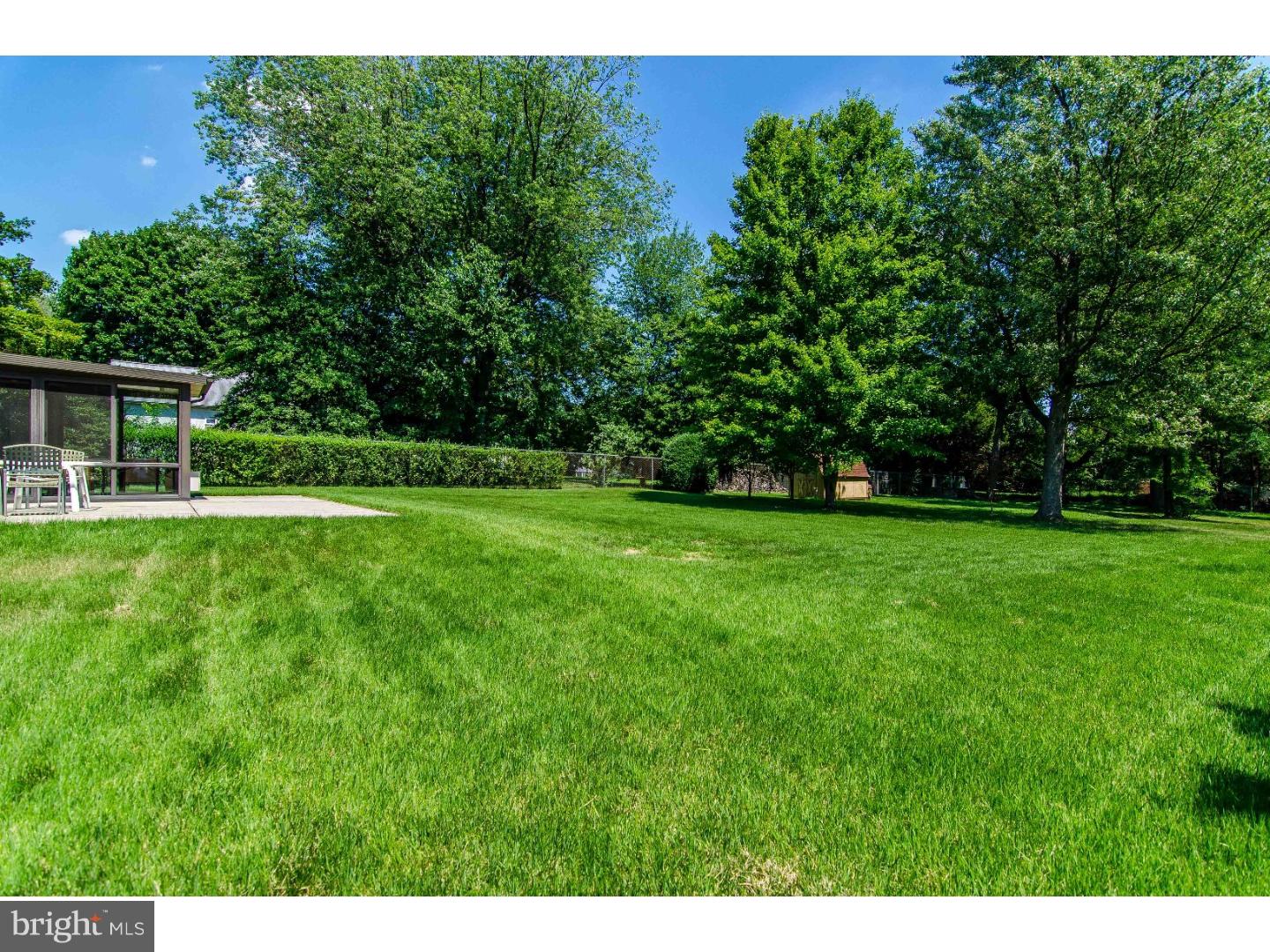 8809 Verree Road Philadelphia, PA 19115 - Photo 20 of 21