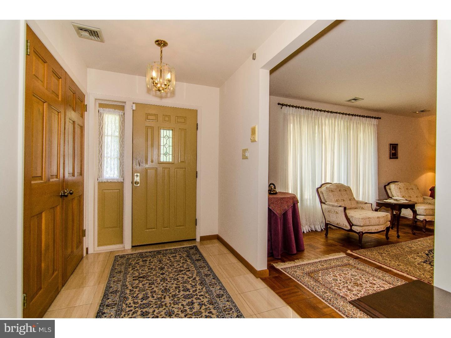 8809 Verree Road Philadelphia, PA 19115 - Photo 3 of 21