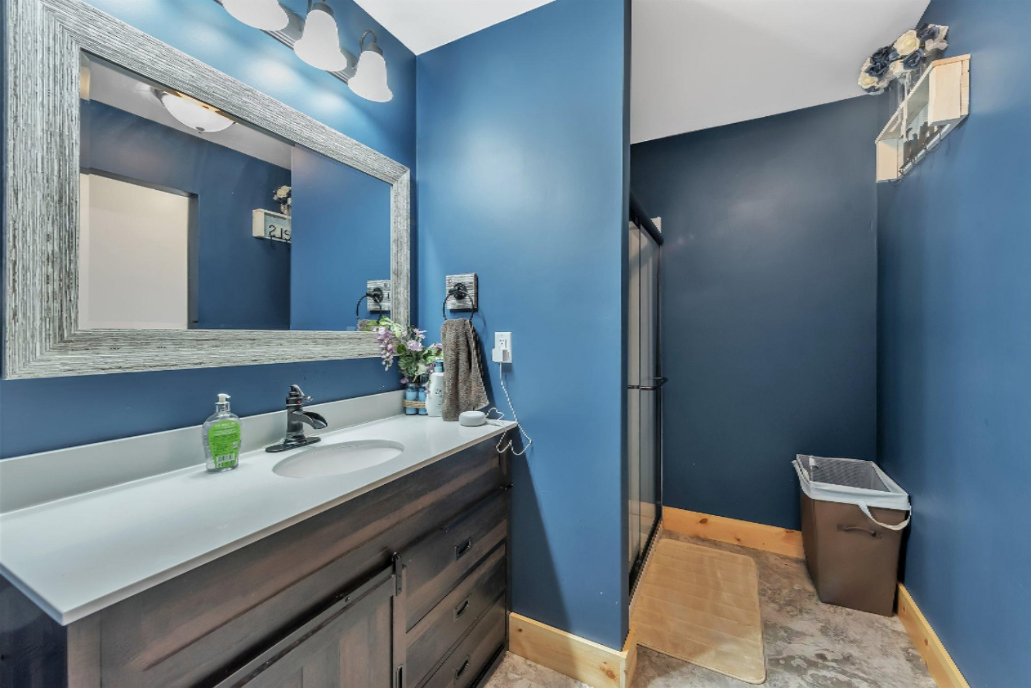 5259 Mt Hope Road Carson City, MI 48811 - Photo 20 of 44 20-5259 S Mt Hope Rd-windowstill-re