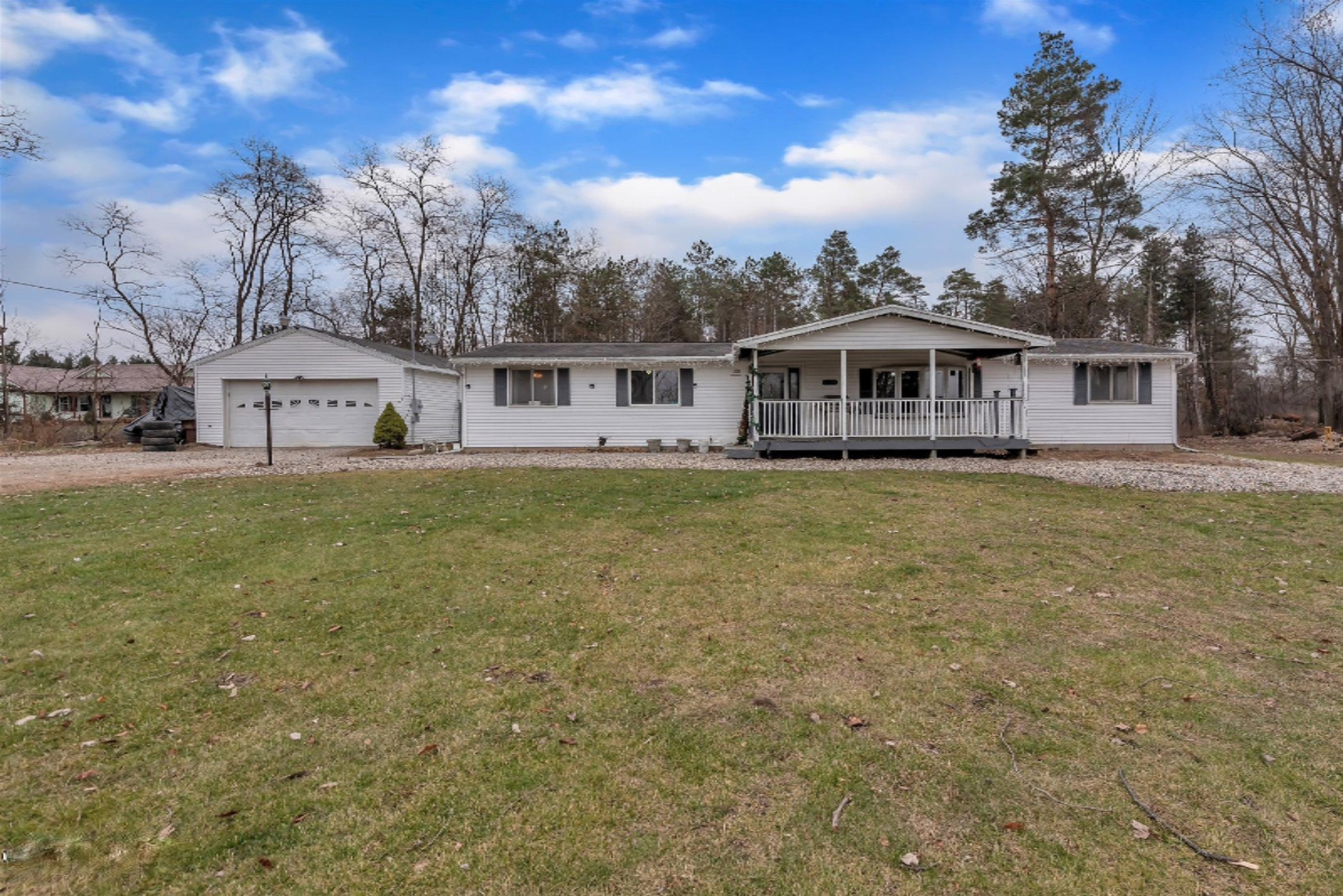 5259 Mt Hope Road Carson City, MI 48811 - Photo 3 of 44 03-5259 S Mt Hope Rd-windowstill-re