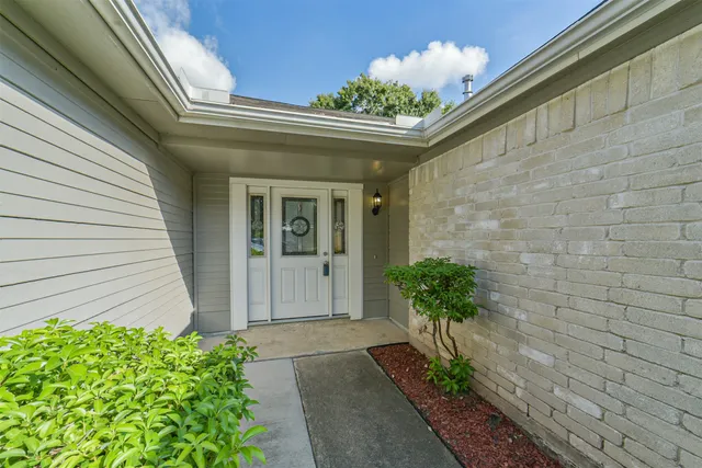 a view of a entryway door of the house