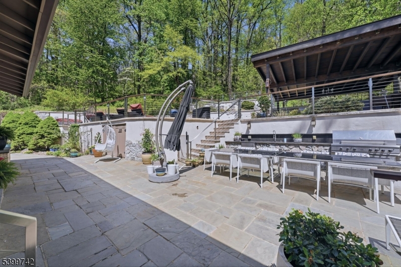 38 Farview Road Millburn, NJ 07041 - Photo 20 of 24