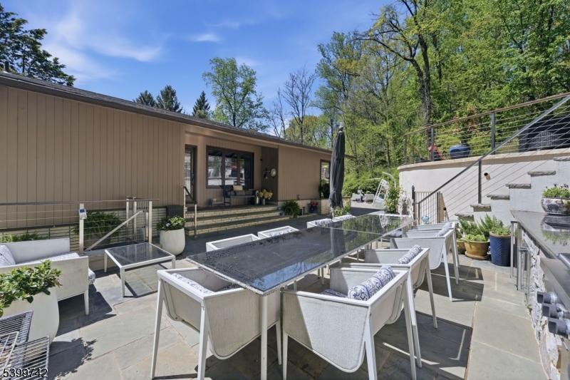 38 Farview Road Millburn, NJ 07041 - Photo 21 of 24