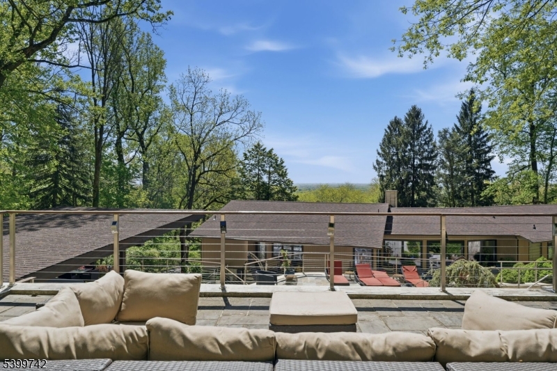 38 Farview Road Millburn, NJ 07041 - Photo 23 of 24