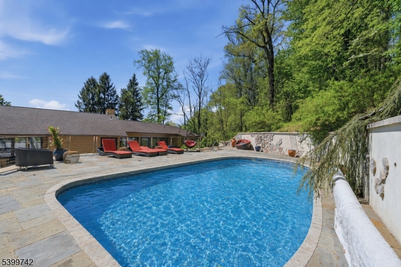 38 Farview Road Millburn, NJ 07041 - Photo 24 of 24