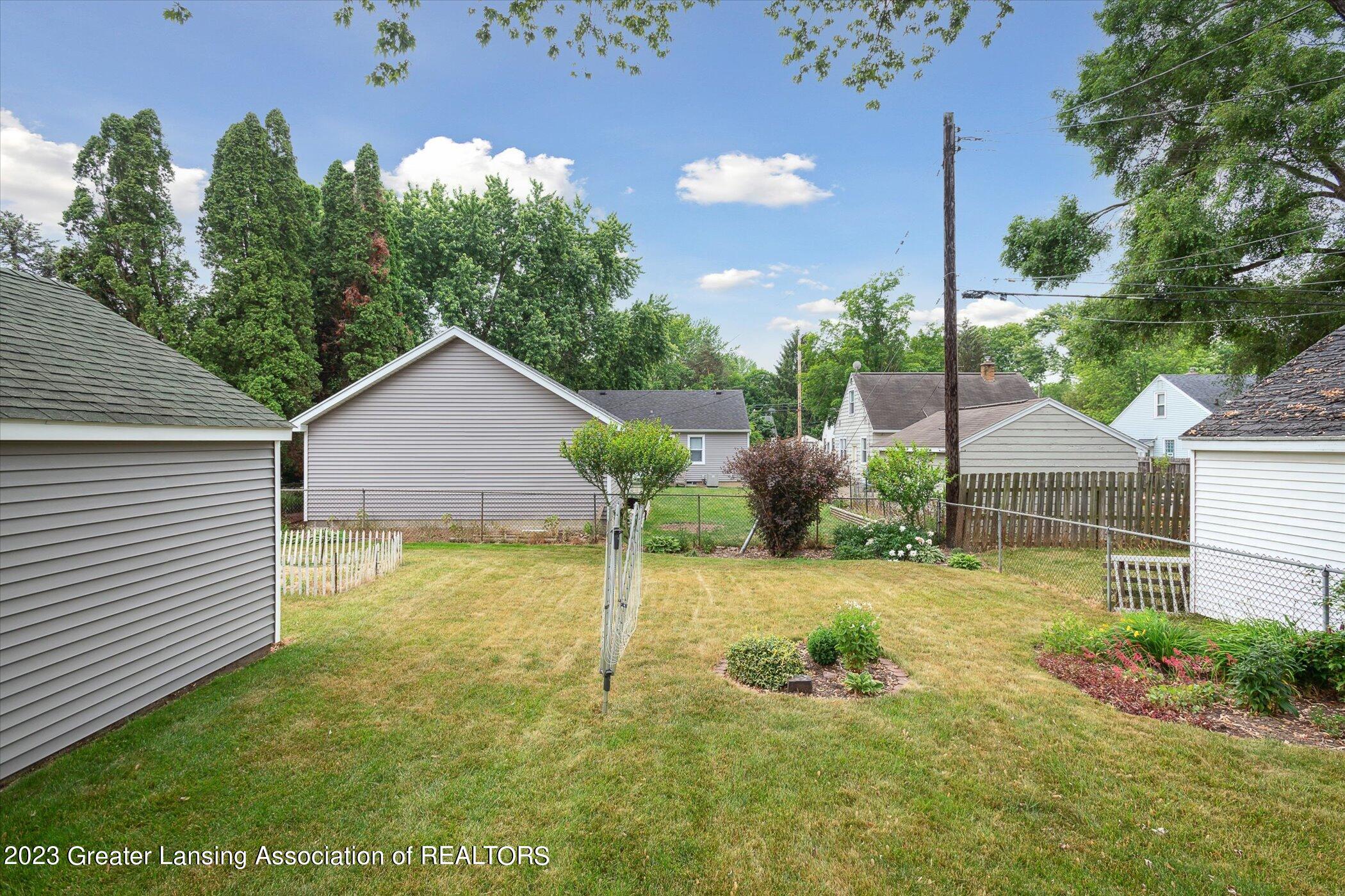 1515 West Rundle Avenue Lansing, MI 48910 - Photo 34 of 34 38-1515-W-Rundle-Ave-Lansing-MI-48910-Wi
