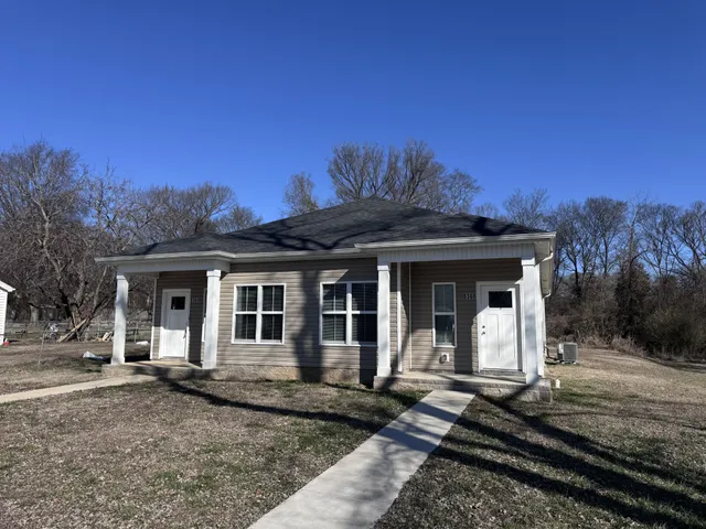 $1,150 | 836 East 21st Street, Unit A, Hopkinsville, KY 42240
