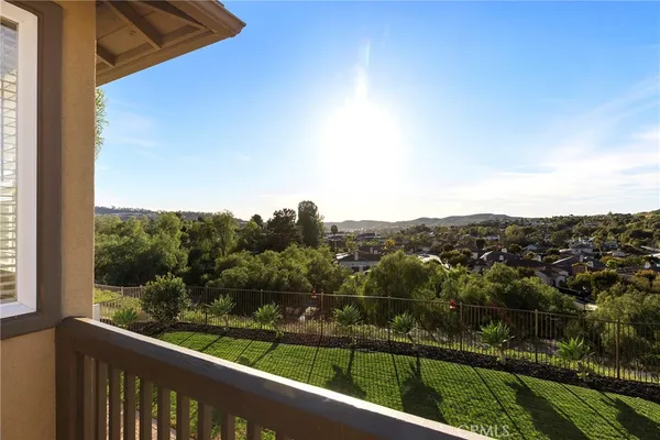 $1,549,000 | 444 Camino Flora Vista, San Clemente, CA 92673