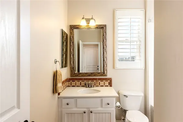 $1,549,000 | 444 Camino Flora Vista, San Clemente, CA 92673