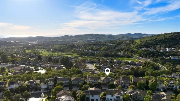 $1,549,000 | 444 Camino Flora Vista, San Clemente, CA 92673
