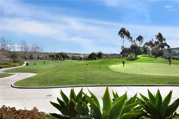 $1,549,000 | 444 Camino Flora Vista, San Clemente, CA 92673