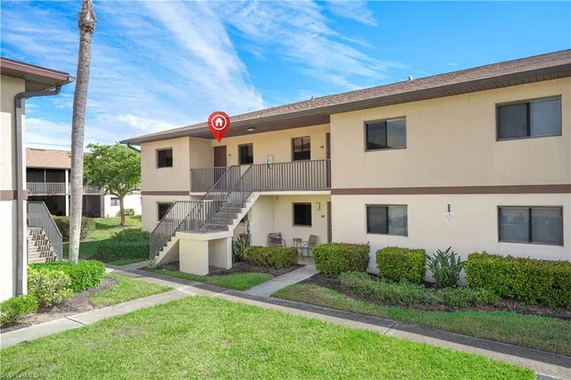 $149,500 | 4790 South Cleveland Avenue, Unit 905, Fort Myers, FL 33907