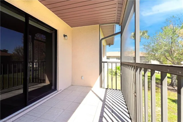 $149,500 | 4790 South Cleveland Avenue, Unit 905, Fort Myers, FL 33907