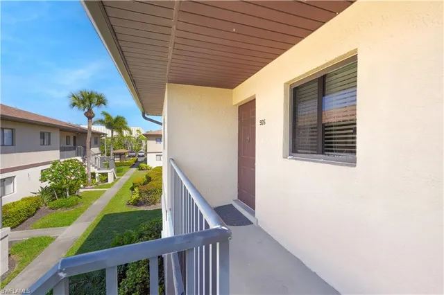 $149,500 | 4790 South Cleveland Avenue, Unit 905, Fort Myers, FL 33907