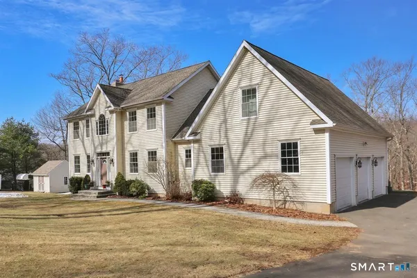 $765,000 | 74 Oxbow Road, Haddam, CT 06441
