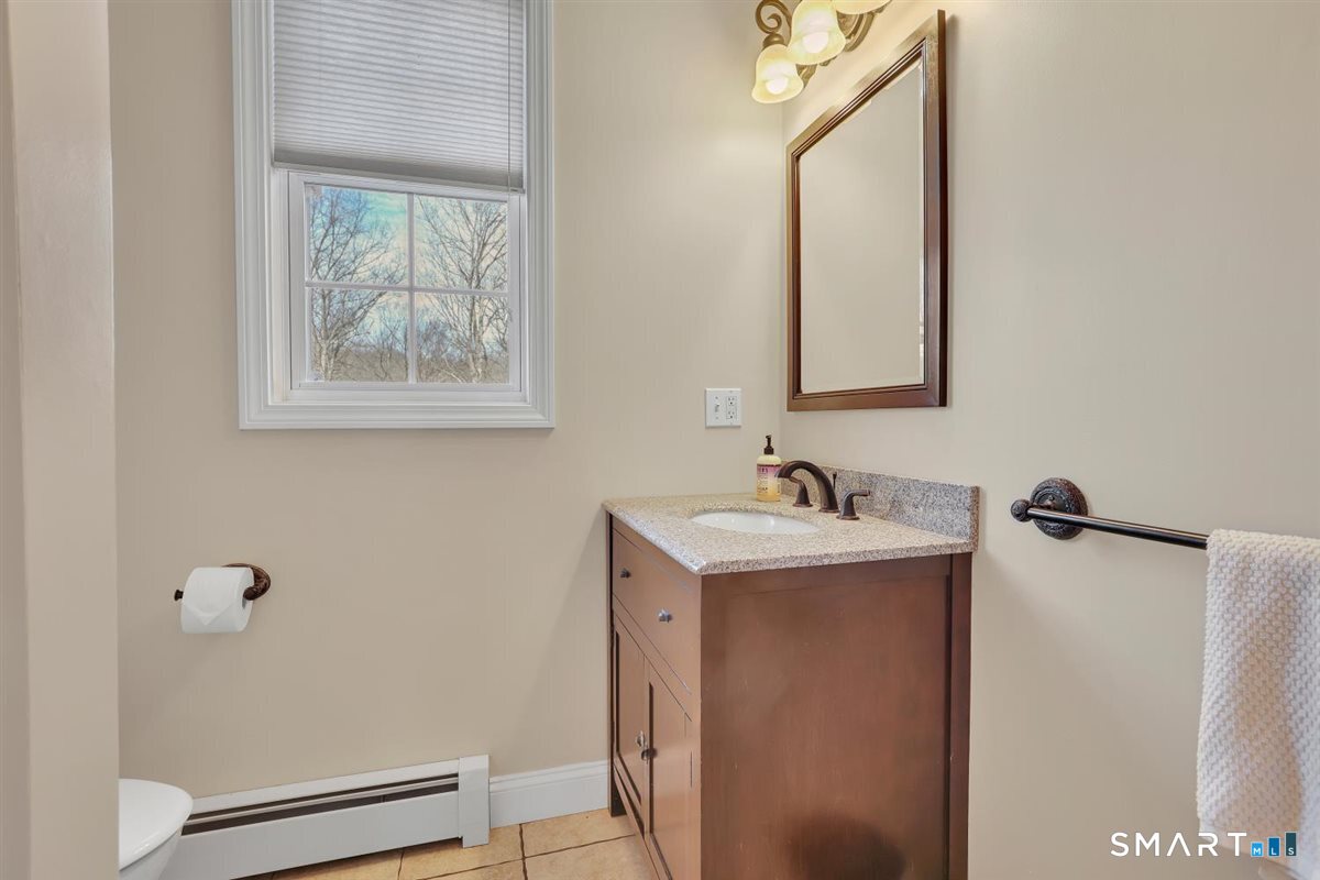 74 Oxbow Road Haddam, CT 06441 - Photo 14 of 31