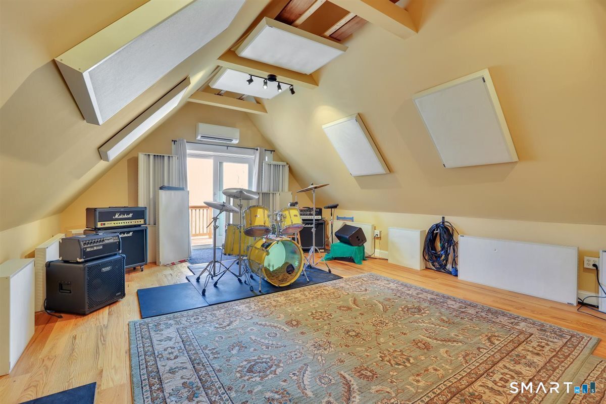 74 Oxbow Road Haddam, CT 06441 - Photo 23 of 31