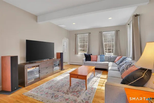 $765,000 | 74 Oxbow Road, Haddam, CT 06441