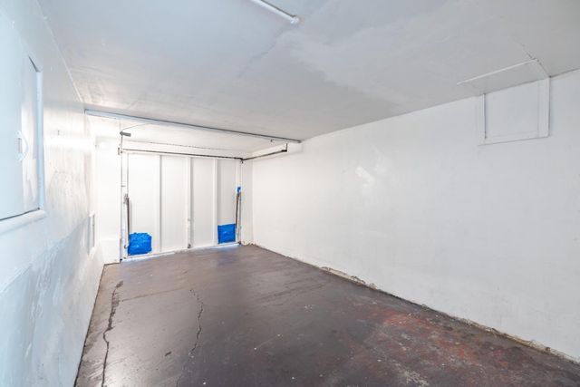 a view of a pathway along the building