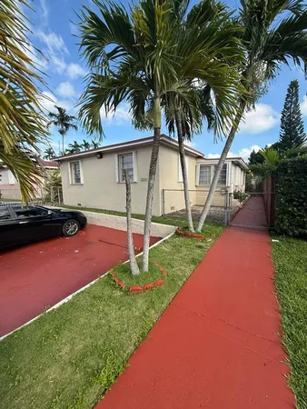$2,300 | 1140 Southwest 9th Street, Unit 2, Miami, FL 33130