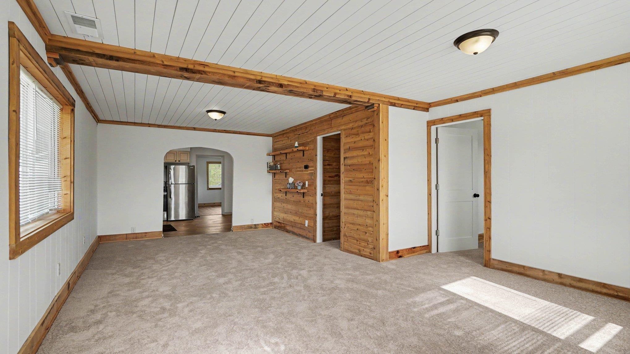 4223 Quanicassee Road Fairgrove, MI 48733 - Photo 4 of 38