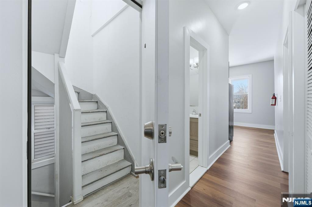 913 South 18th Street, Unit 2 Newark, NJ 07108 - Photo 8 of 26