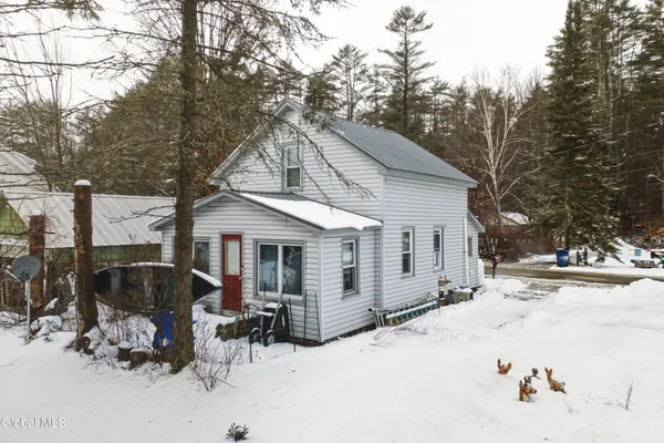 $140,000 | 12 Tavern Road, Hadley, NY 12835