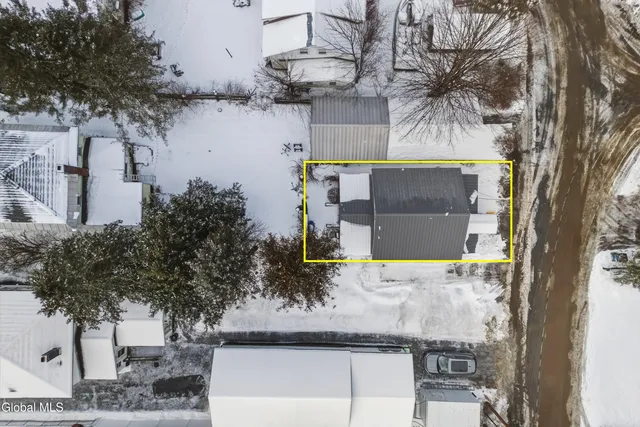 $157,777 | 12 Tavern Road, Hadley, NY 12835