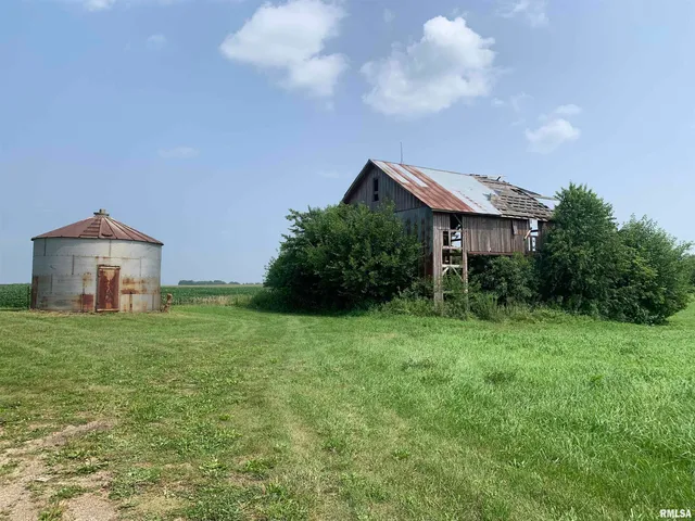 $79,900 | 1817 Bell Plain Road, La Rose, IL 61541