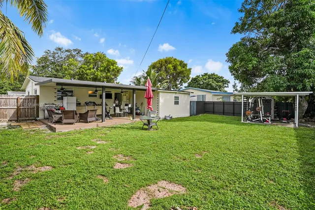 $479,900 | 621 Southwest 50th Terrace, Margate, FL 33068