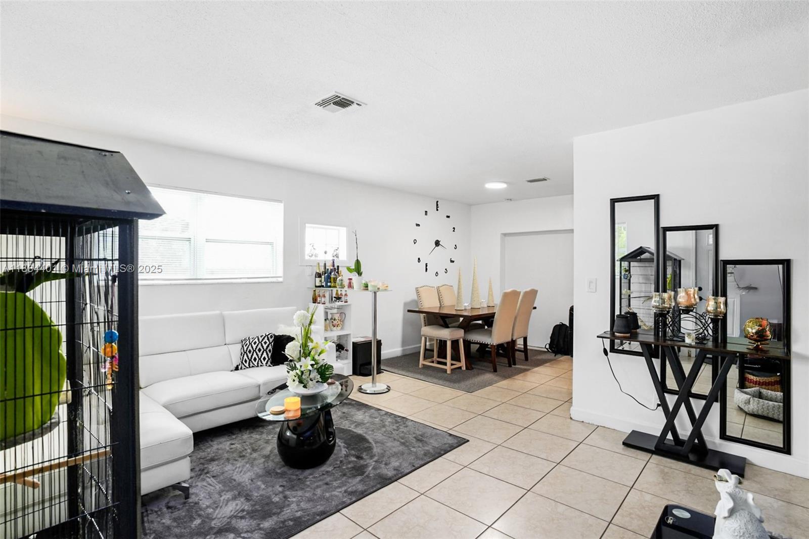 621 Southwest 50th Terrace Margate, FL 33068 - Photo 4 of 18