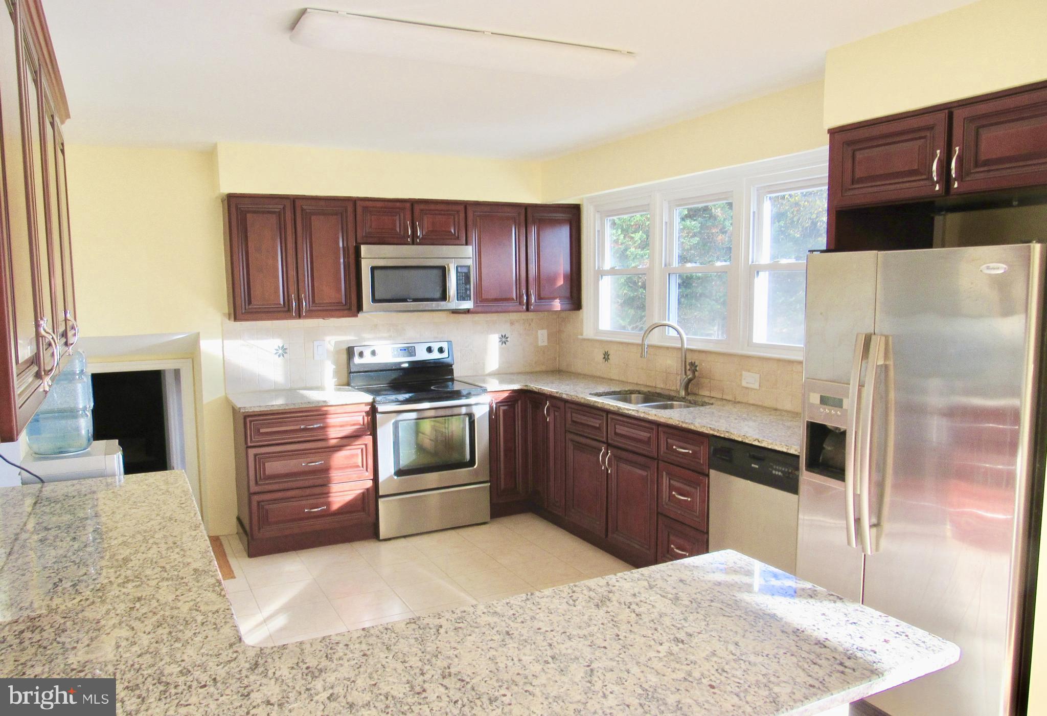 603 Ridgeview Road Hockessin, DE 19707 - Photo 2 of 38 Gallery Image 2