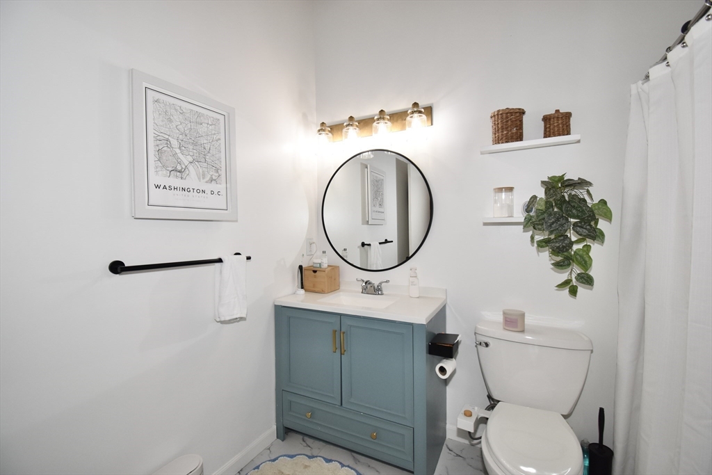 385 Worthington Street, Unit 2F Springfield, MA 01103 - Photo 14 of 27