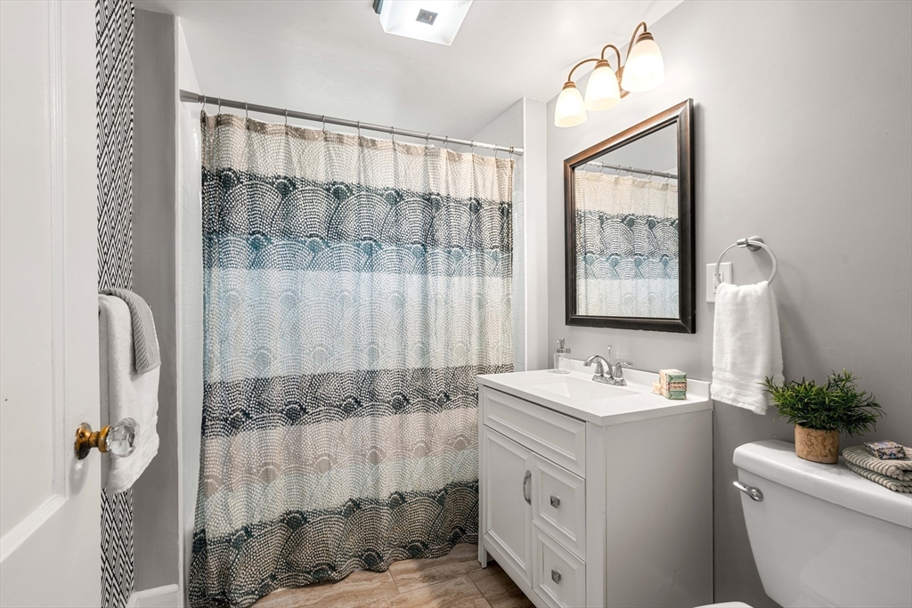32 Cabot Road North Andover, MA 01845 - Photo 17 of 41 Gallery Image 17