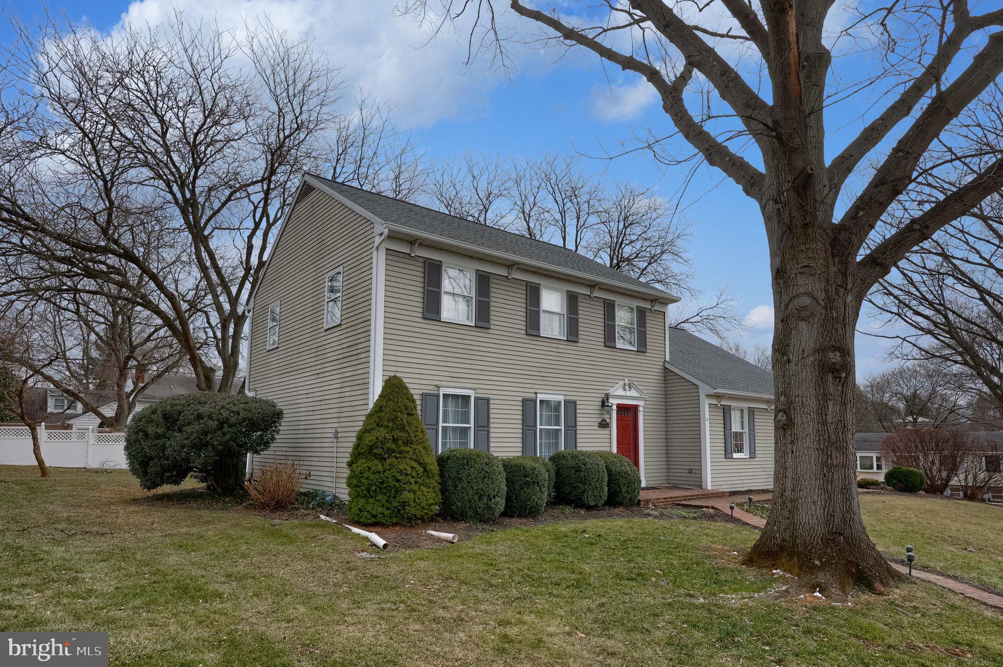 1800 North Eden Road Lancaster, PA 17601 - Photo 4 of 38