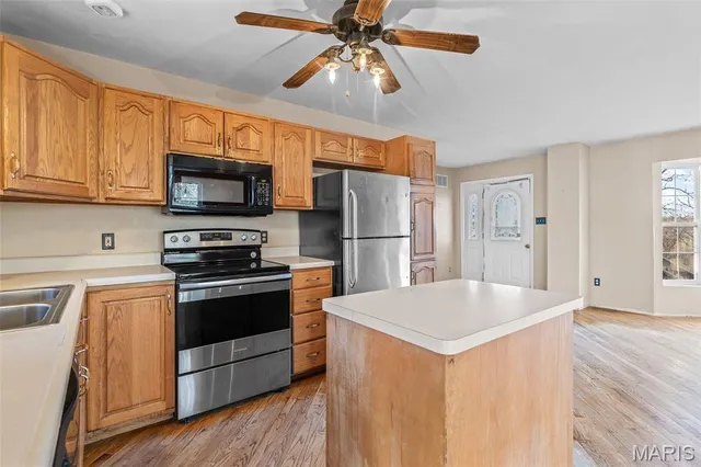 $179,900 | 4152 Ridge Drive, De Soto, MO 63020