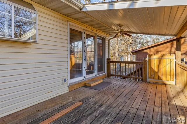 $179,900 | 4152 Ridge Drive, De Soto, MO 63020