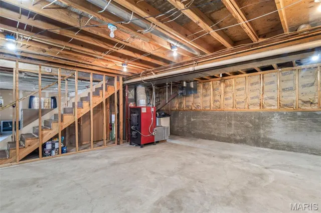 $179,900 | 4152 Ridge Drive, De Soto, MO 63020