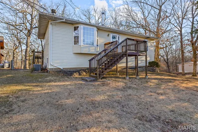 $179,900 | 4152 Ridge Drive, De Soto, MO 63020